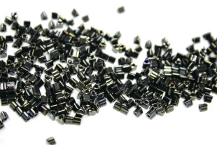 Бисер Япония 11/0 TRIANGLE 5 г 0083